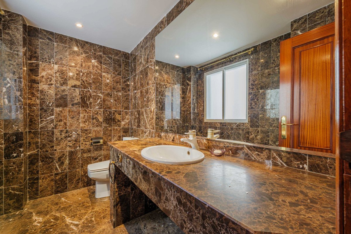 4 Bed Penthouse Duplex in Málaga Este