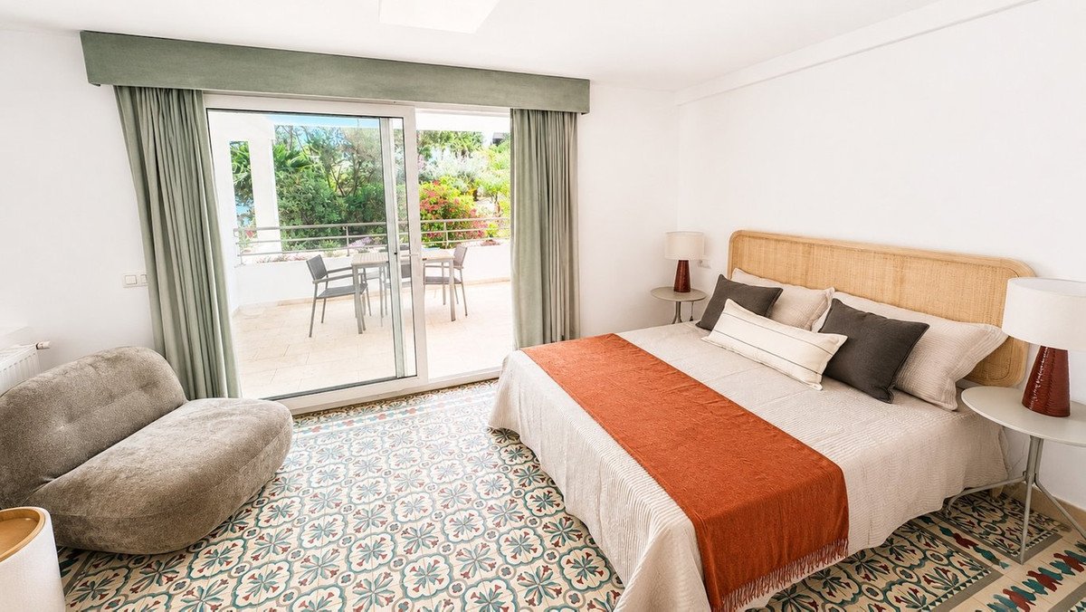 4 Bed Ground Floor Apartment in Altea