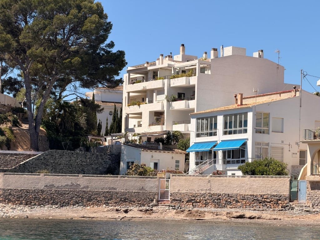 4 Bed Ground Floor Apartment in Altea