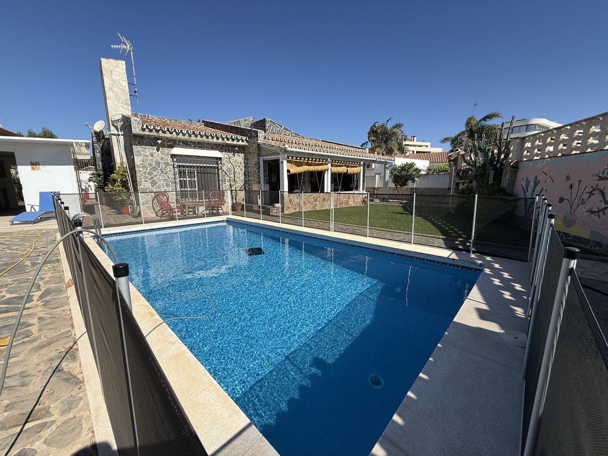 3 Bed Detached Villa in Torremolinos