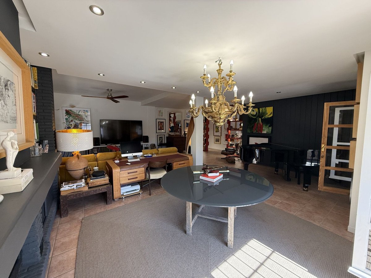 3 Bed Detached Villa in Torremolinos