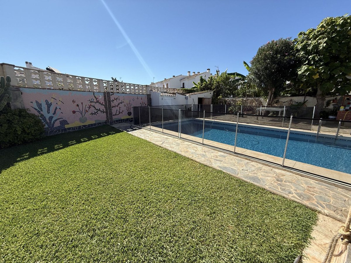 3 Bed Detached Villa in Torremolinos