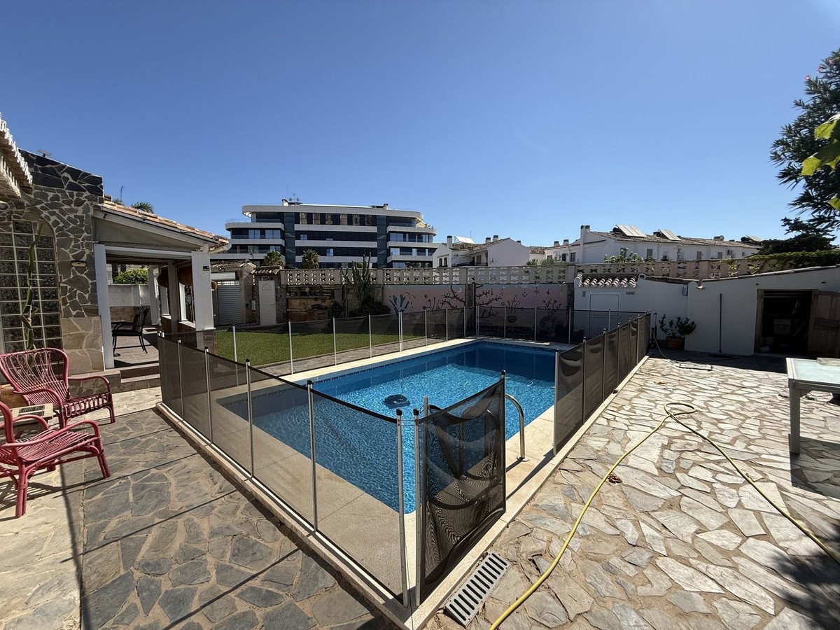 3 Bed Detached Villa in Torremolinos