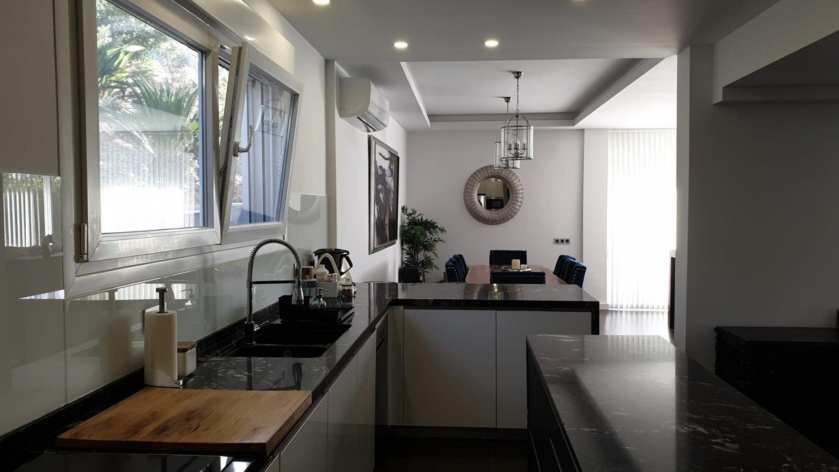 2 Bed Finca - Cortijo in Coín