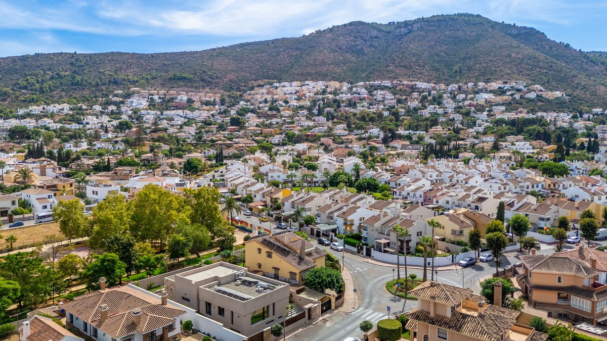 3 Bed Detached Villa in Churriana