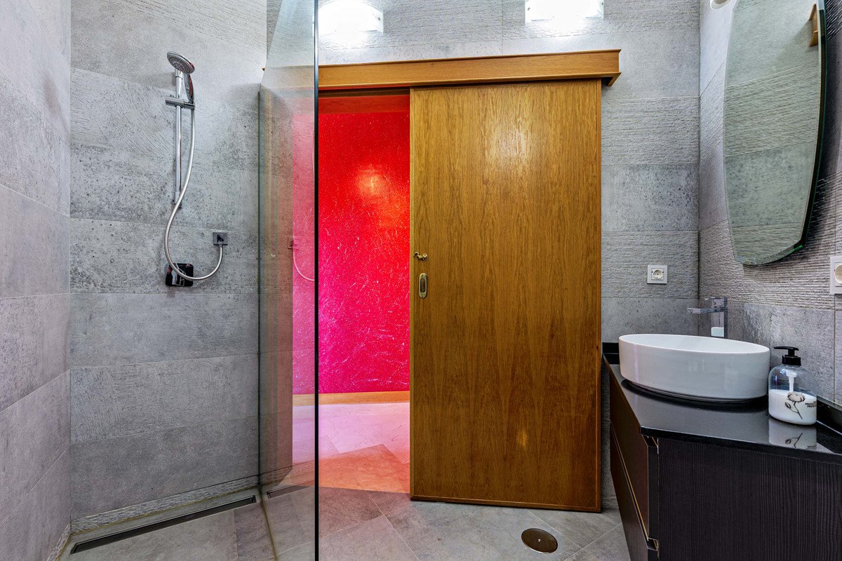 10 Bed Commercial in Alhaurín de la Torre