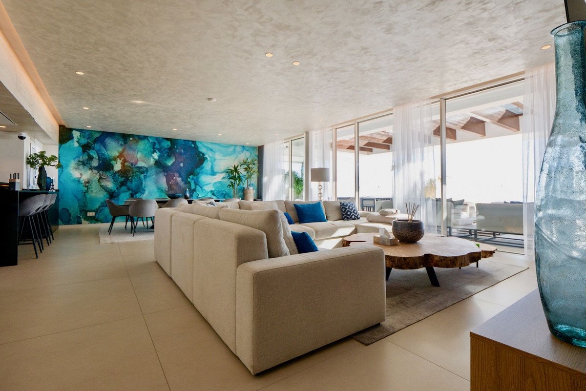3 Bed Penthouse in Marbella