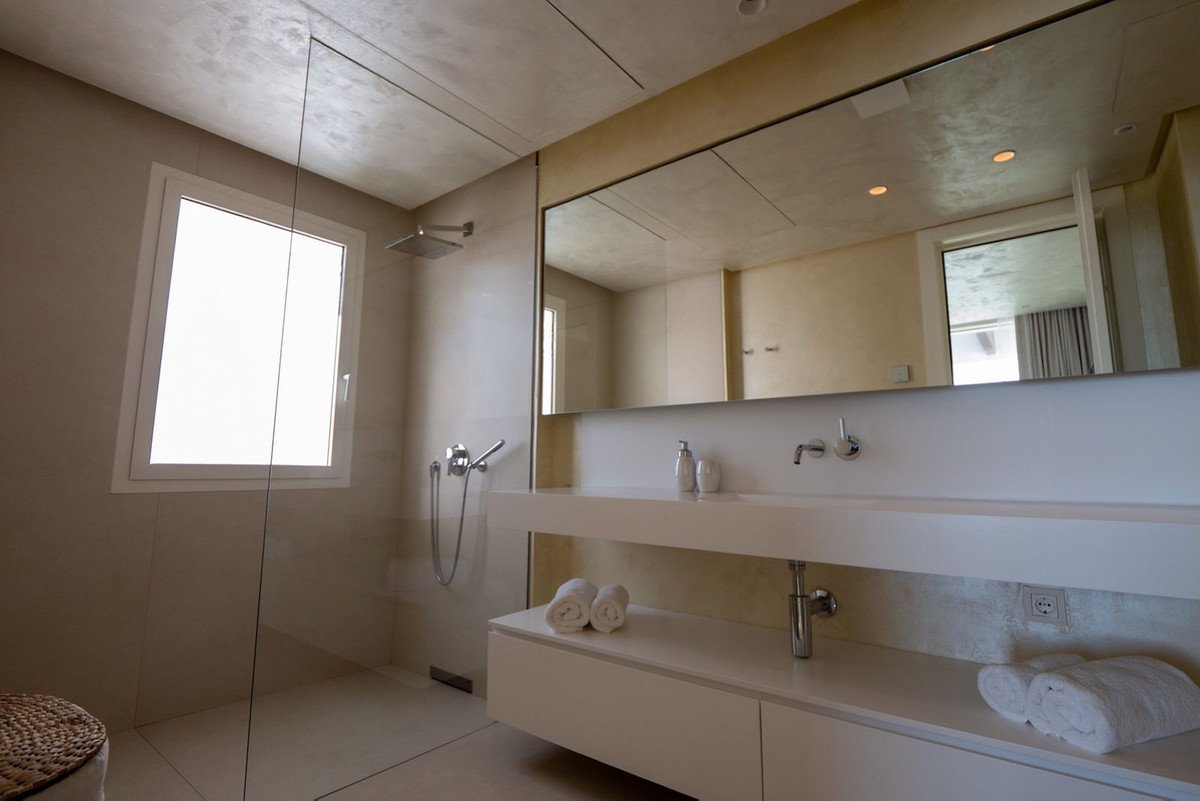 3 Bed Penthouse in Marbella