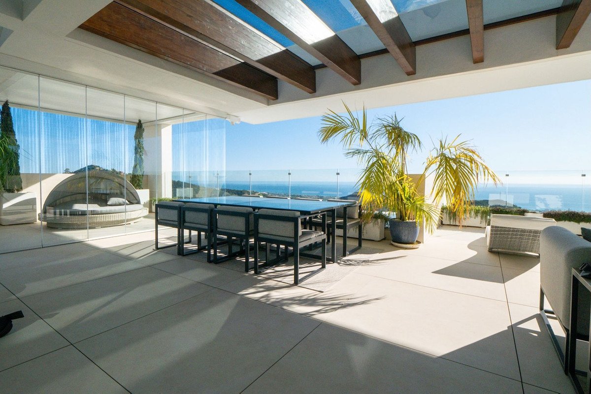 3 Bed Penthouse in Marbella