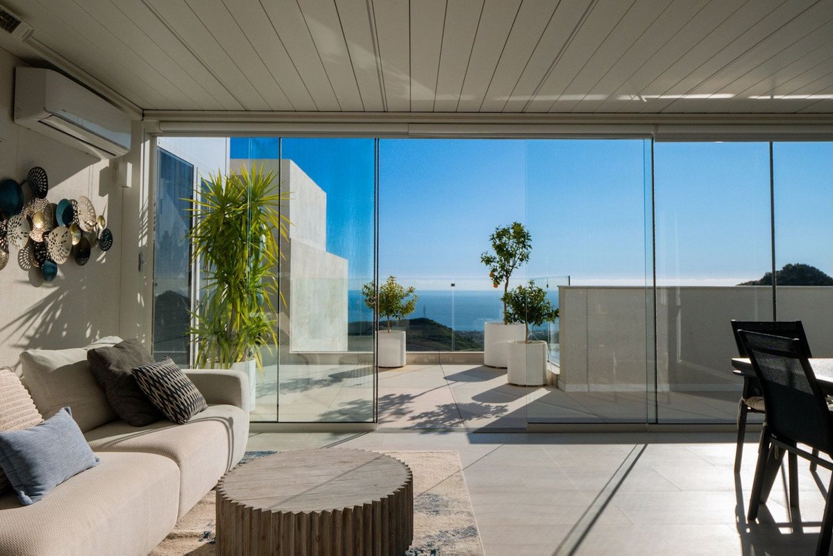 3 Bed Penthouse in Marbella