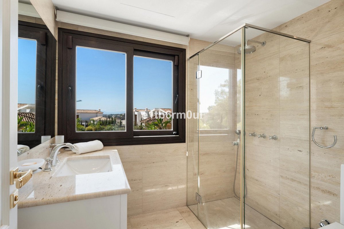 7 Bed Detached Villa in Benahavís