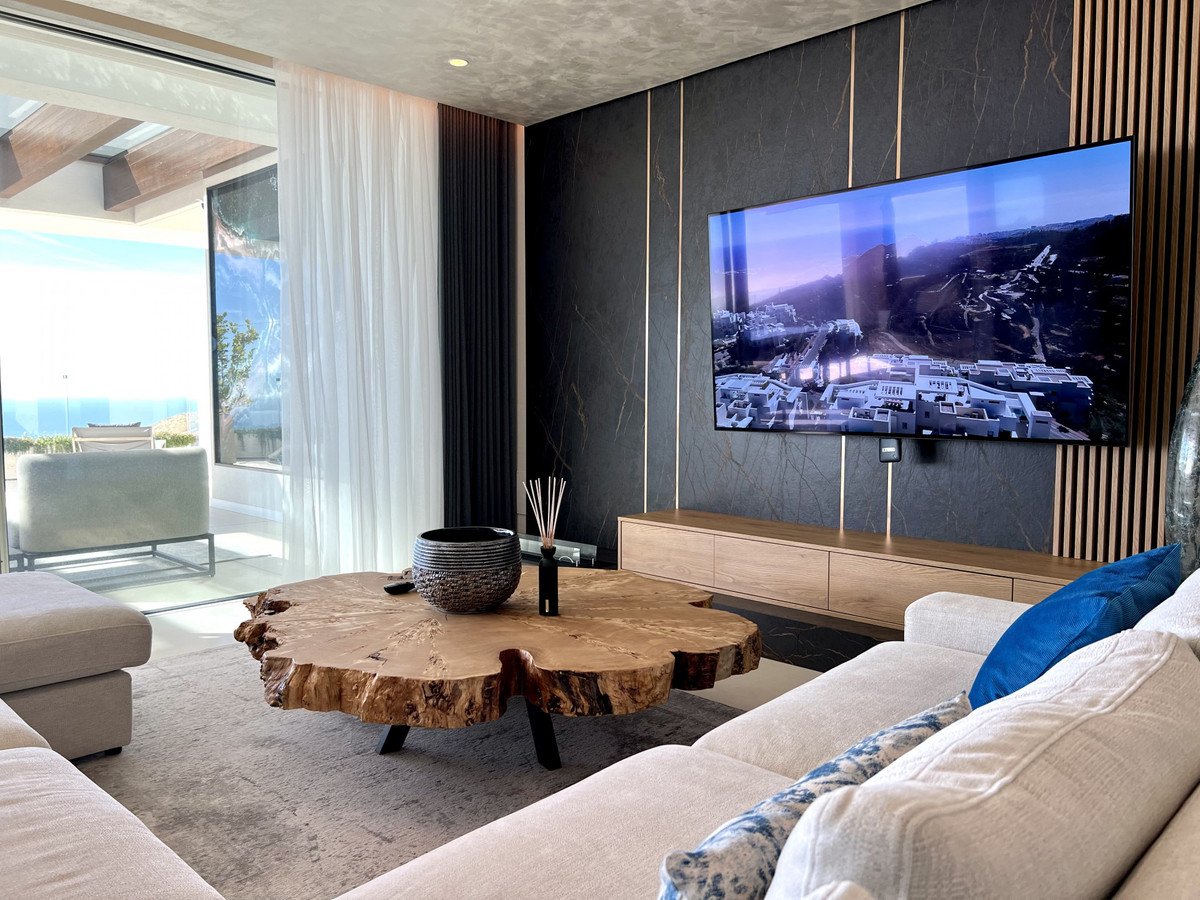 3 Bed Penthouse in Ojén