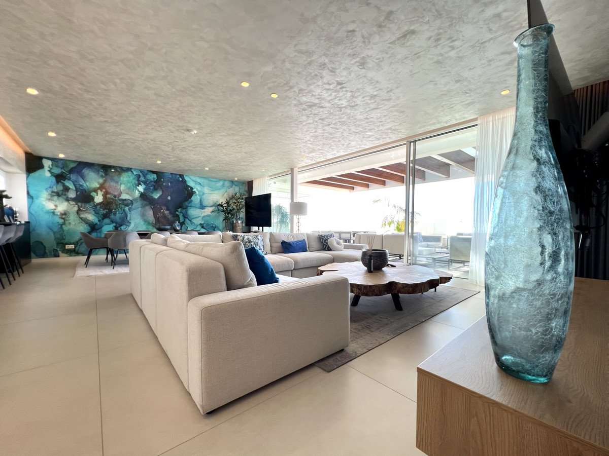 3 Bed Penthouse in Ojén