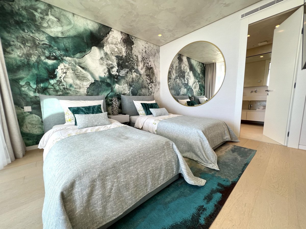 3 Bed Penthouse in Ojén