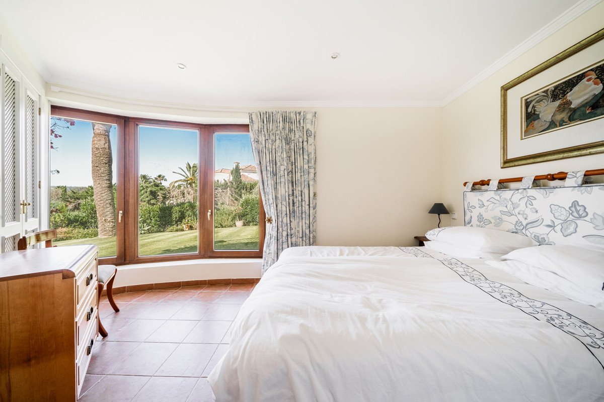 9 Bed Detached Villa in Sotogrande