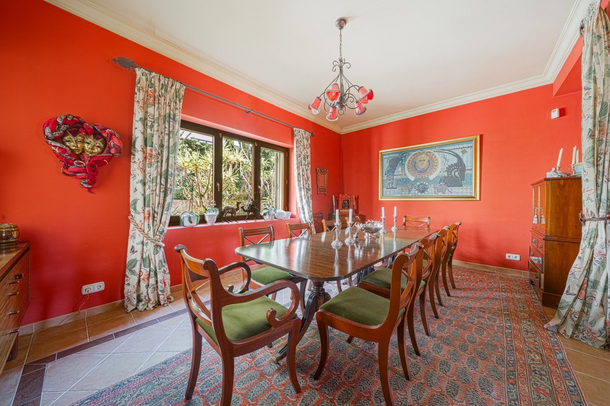 9 Bed Detached Villa in Sotogrande