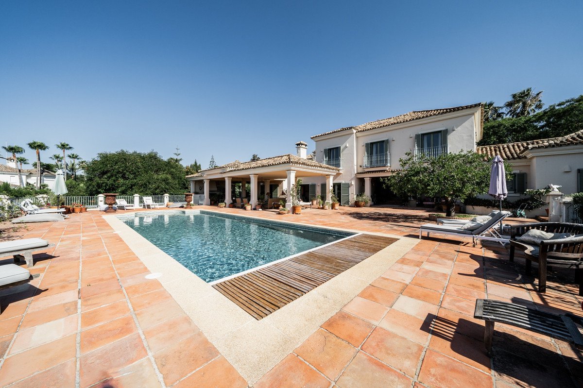 9 Bed Detached Villa in Sotogrande