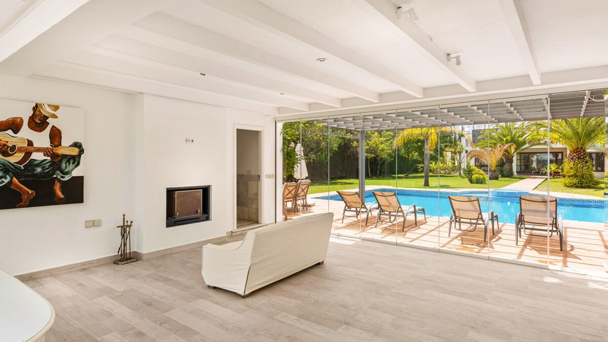 6 Bed Detached Villa in Guadalmina Baja