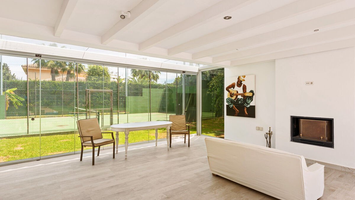 6 Bed Detached Villa in Guadalmina Baja