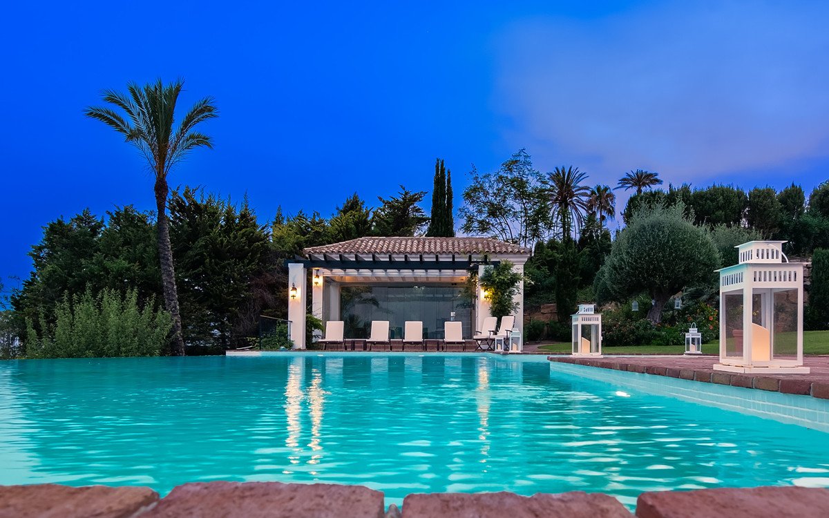 7 Bed Detached Villa in Sotogrande Alto