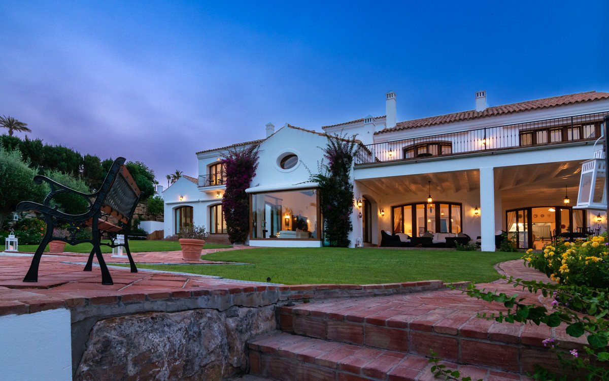 7 Bed Detached Villa in Sotogrande Alto