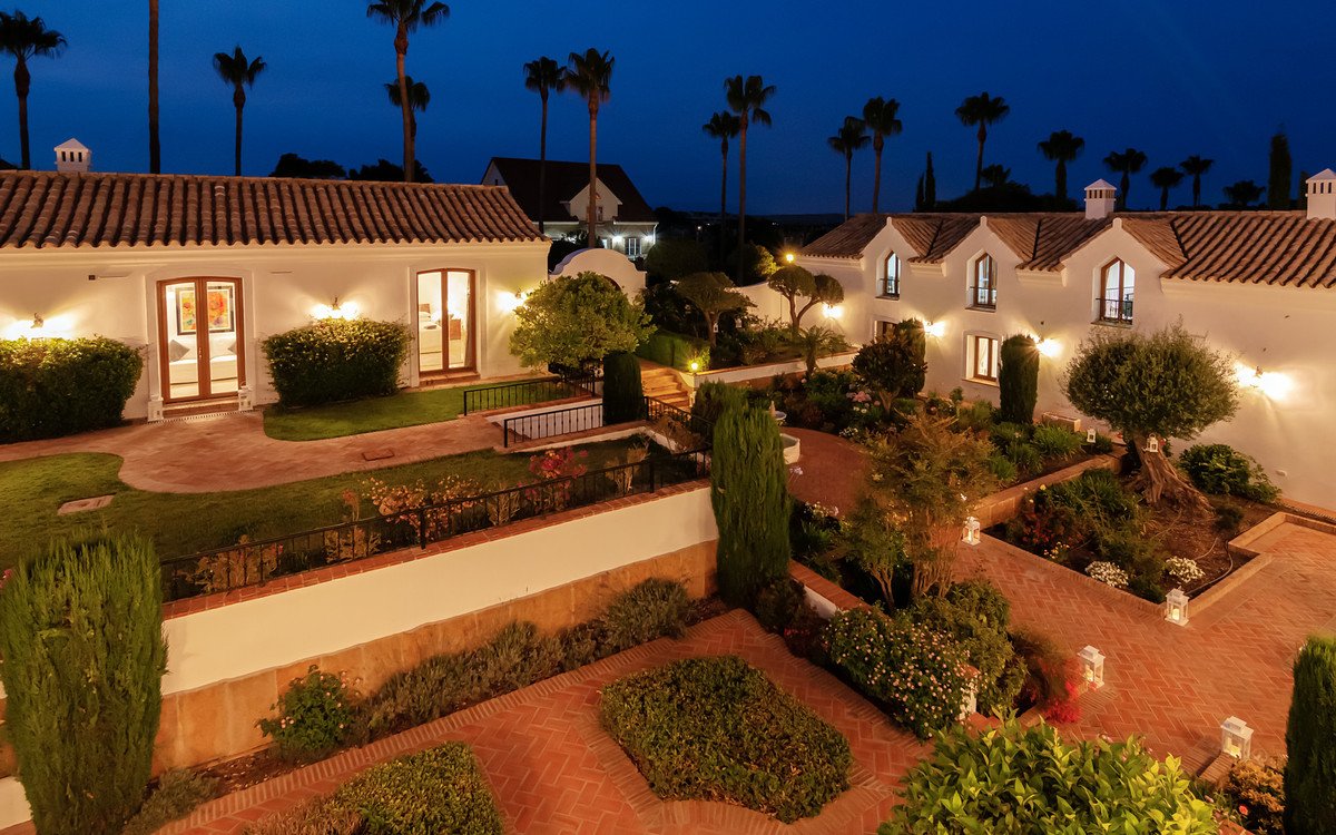 7 Bed Detached Villa in Sotogrande Alto
