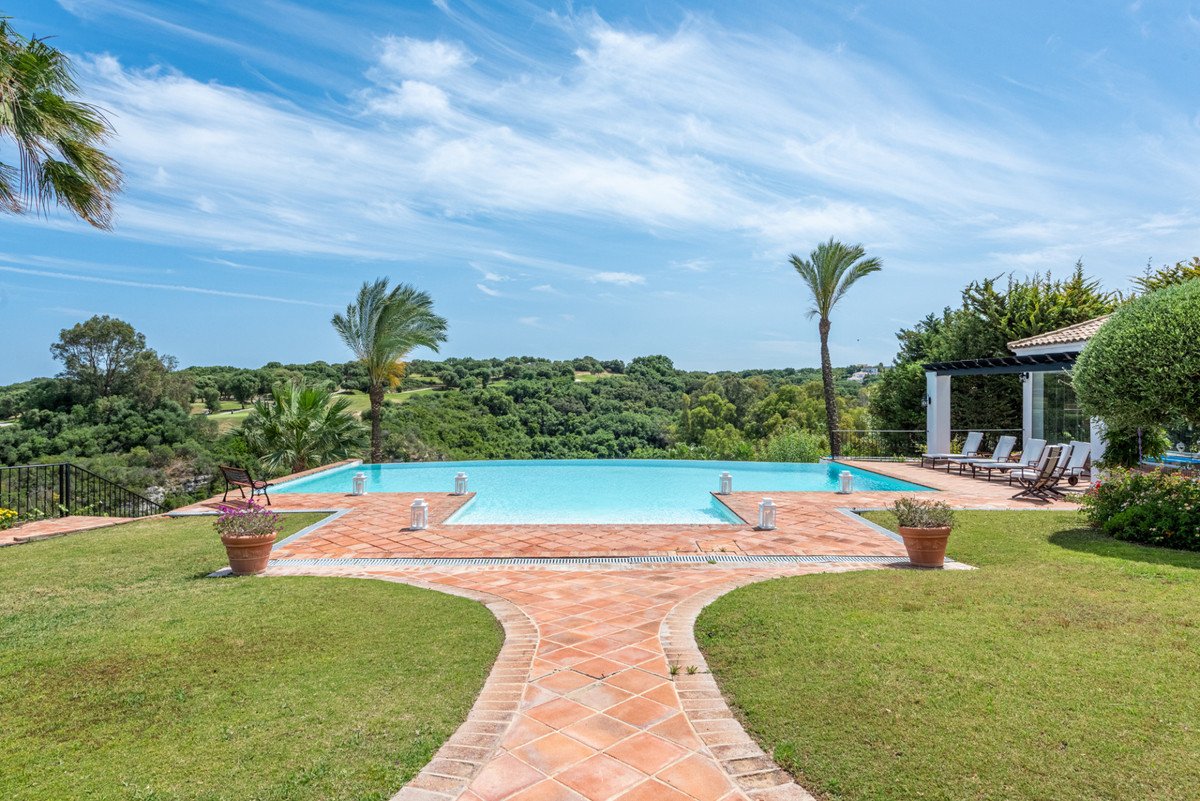 7 Bed Detached Villa in Sotogrande Alto