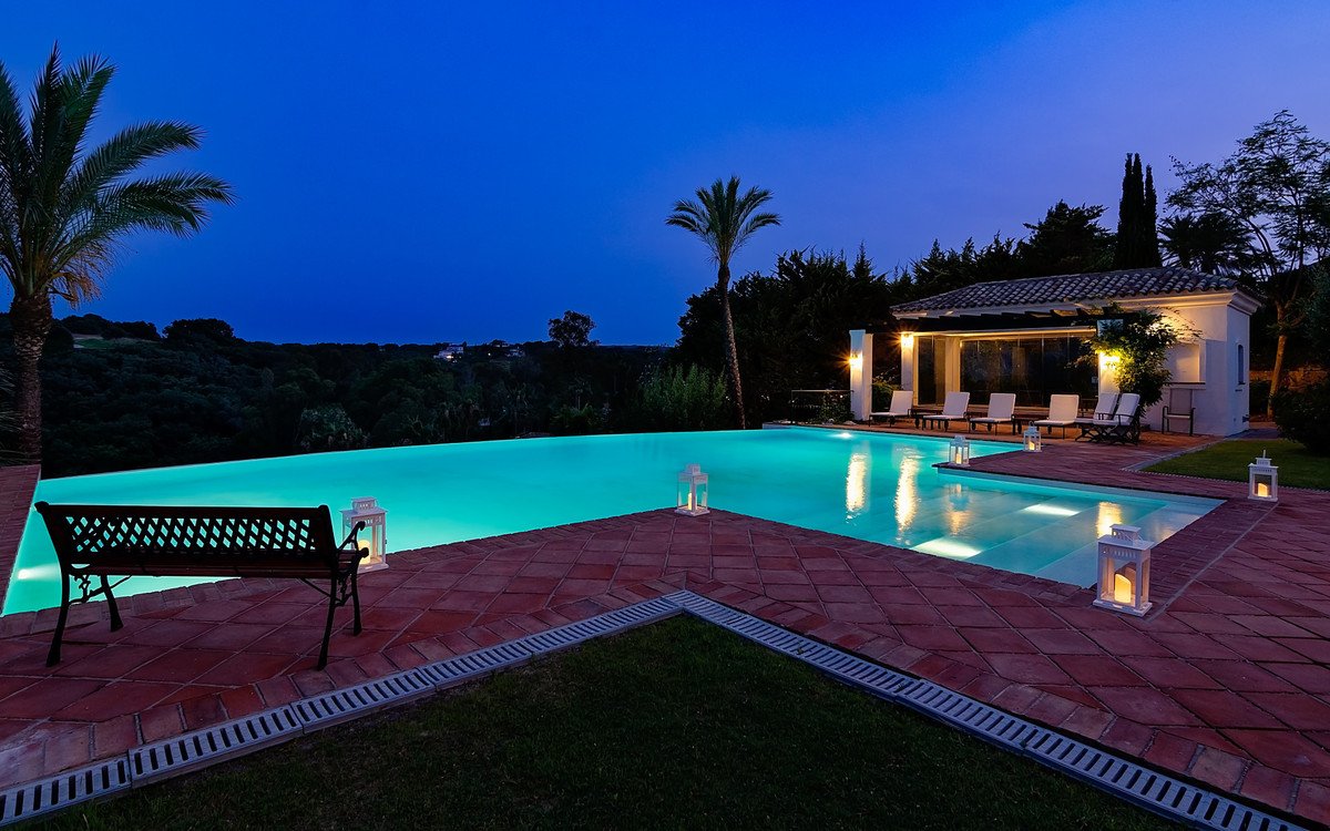 7 Bed Detached Villa in Sotogrande Alto