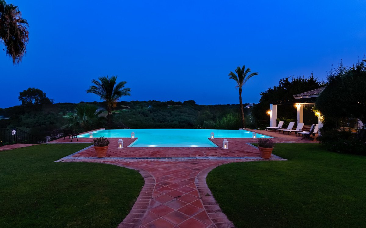 7 Bed Detached Villa in Sotogrande Alto
