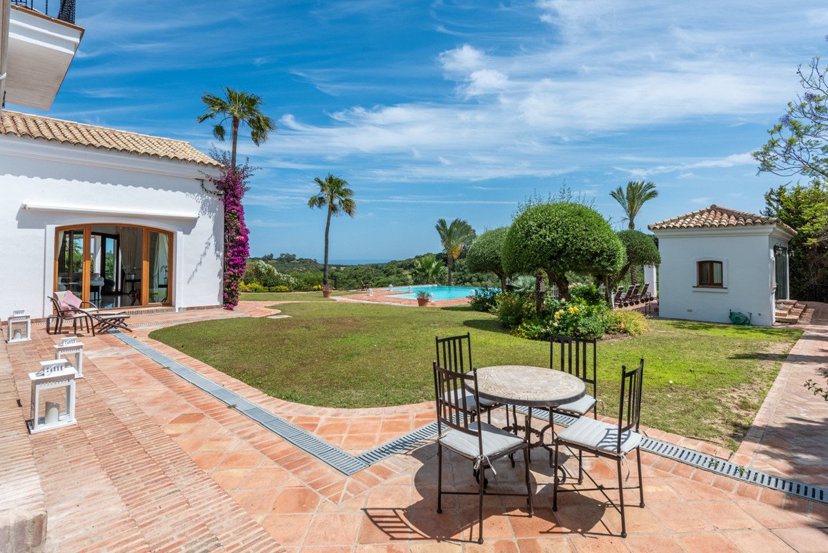 7 Bed Detached Villa in Sotogrande Alto