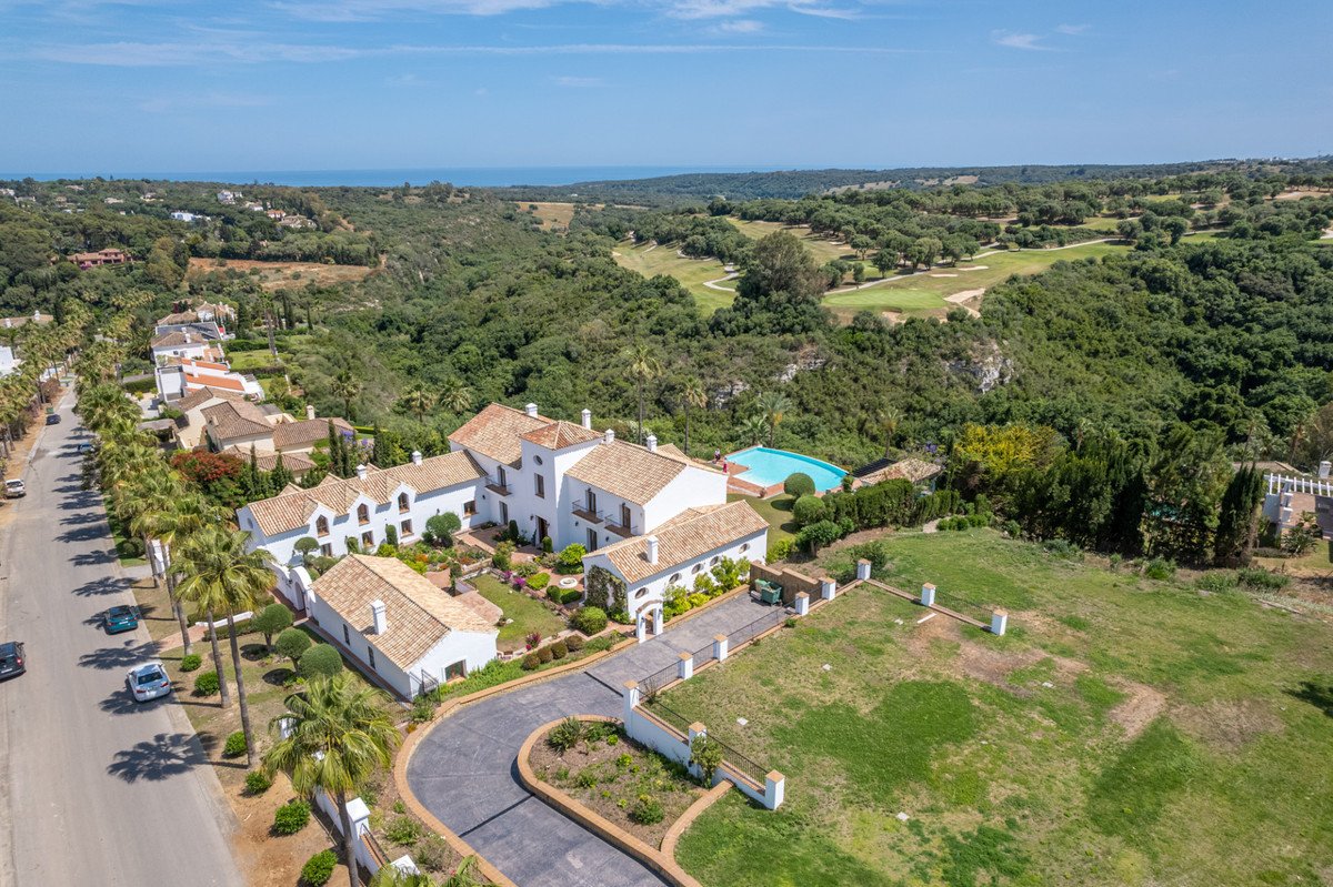 7 Bed Detached Villa in Sotogrande Alto