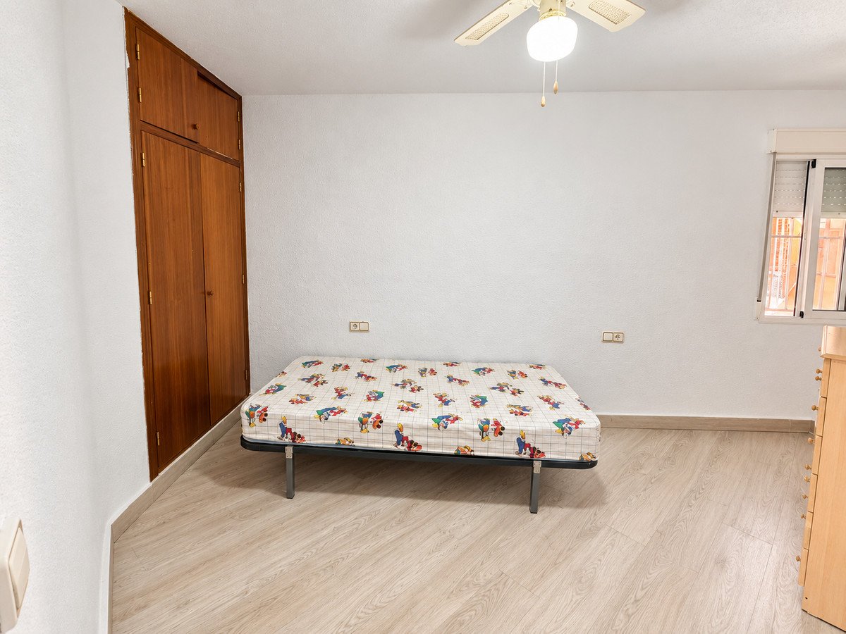 2 Bed Ground Floor Apartment in Torrevieja
