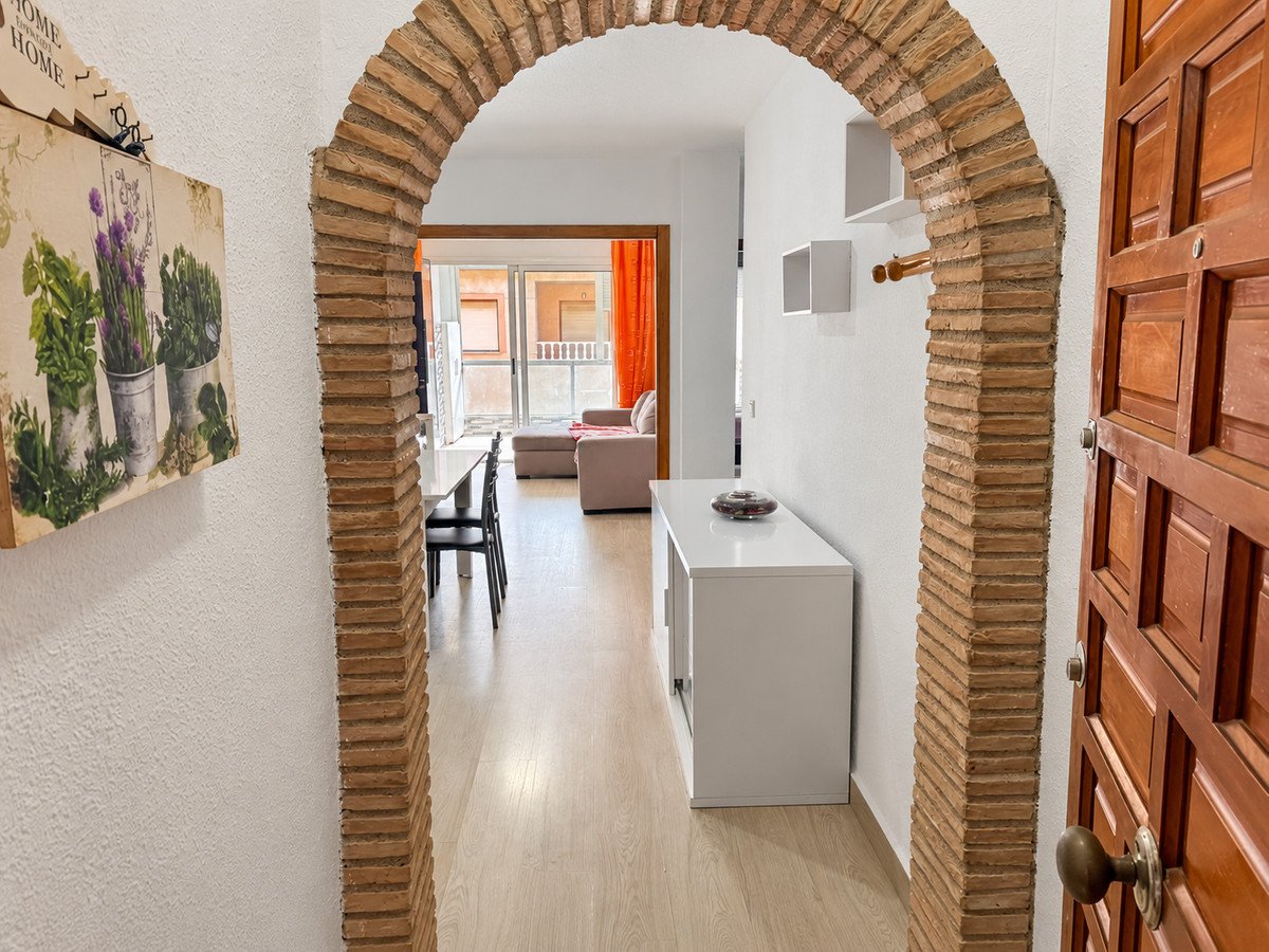 2 Bed Ground Floor Apartment in Torrevieja