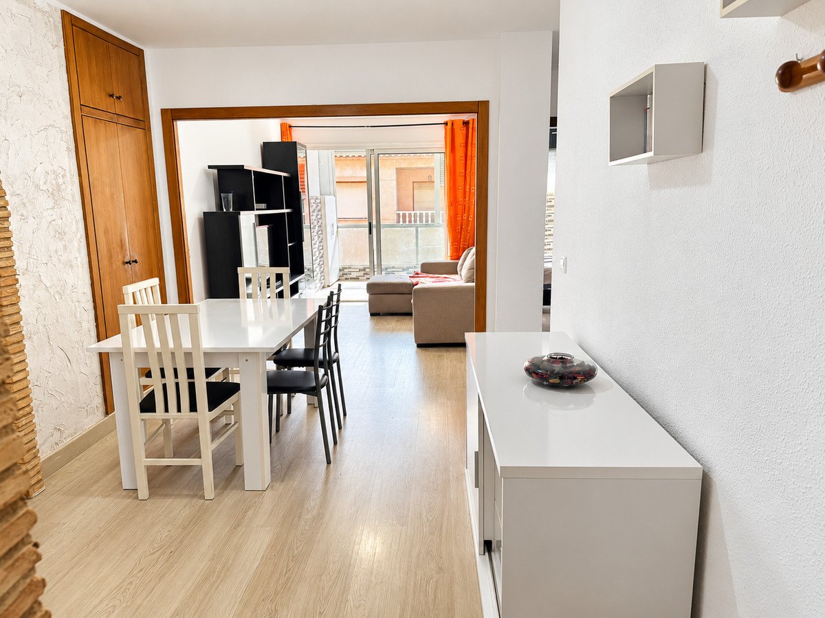 2 Bed Ground Floor Apartment in Torrevieja