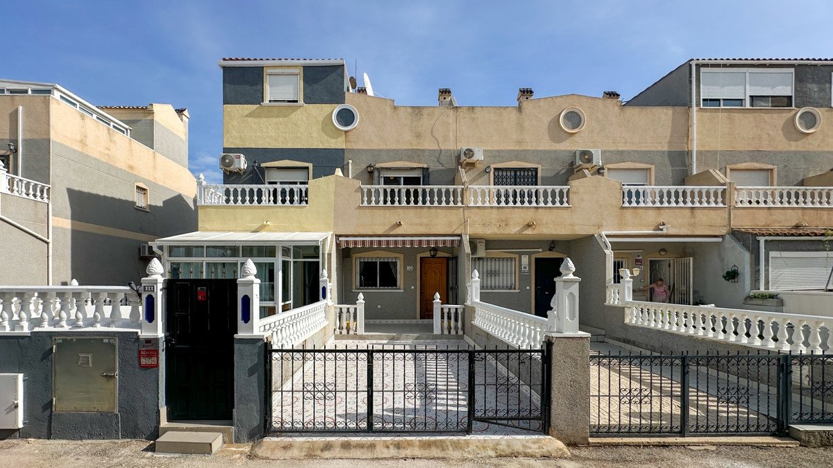 2 Bed Townhouse in Playa Flamenca