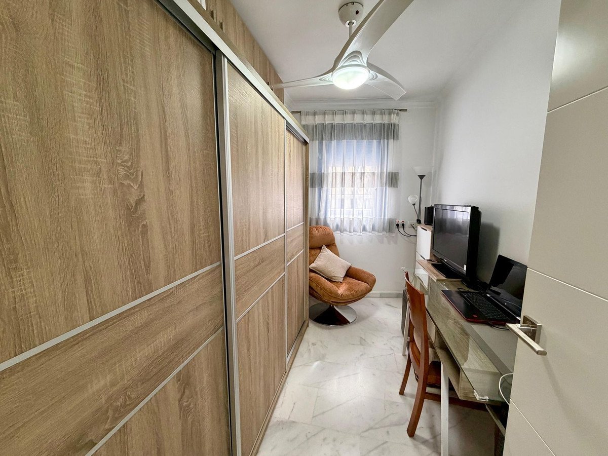 2 Bed Middle Floor Apartment in Los Boliches
