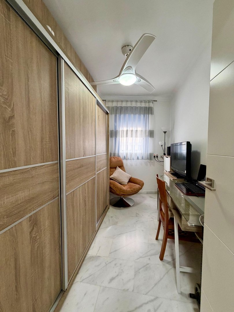 2 Bed Middle Floor Apartment in Los Boliches