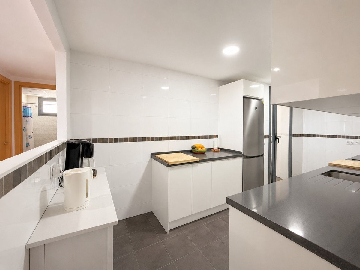 2 Bed Middle Floor Apartment in Doña Julia