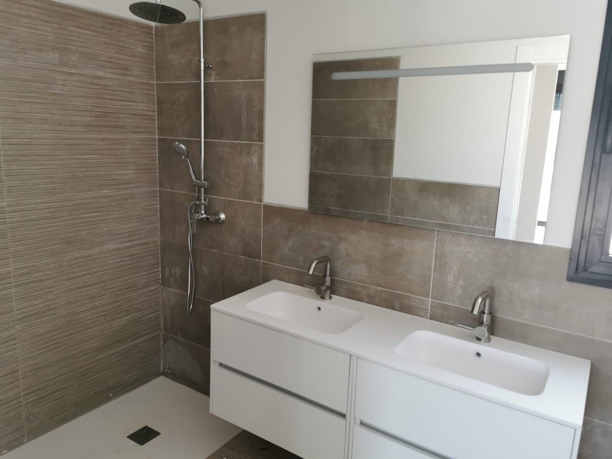 3 Bed Detached Villa in Pinoso