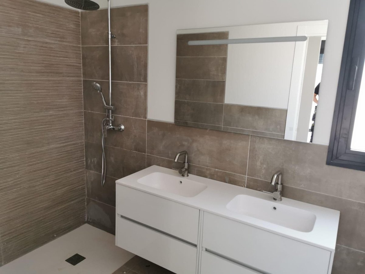 3 Bed Detached Villa in Pinoso