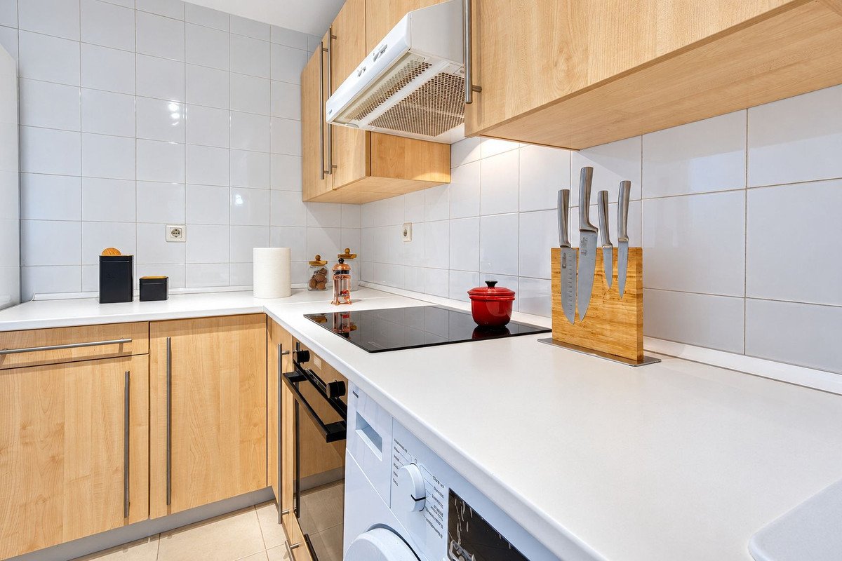 2 Bed Middle Floor Apartment in Fuengirola