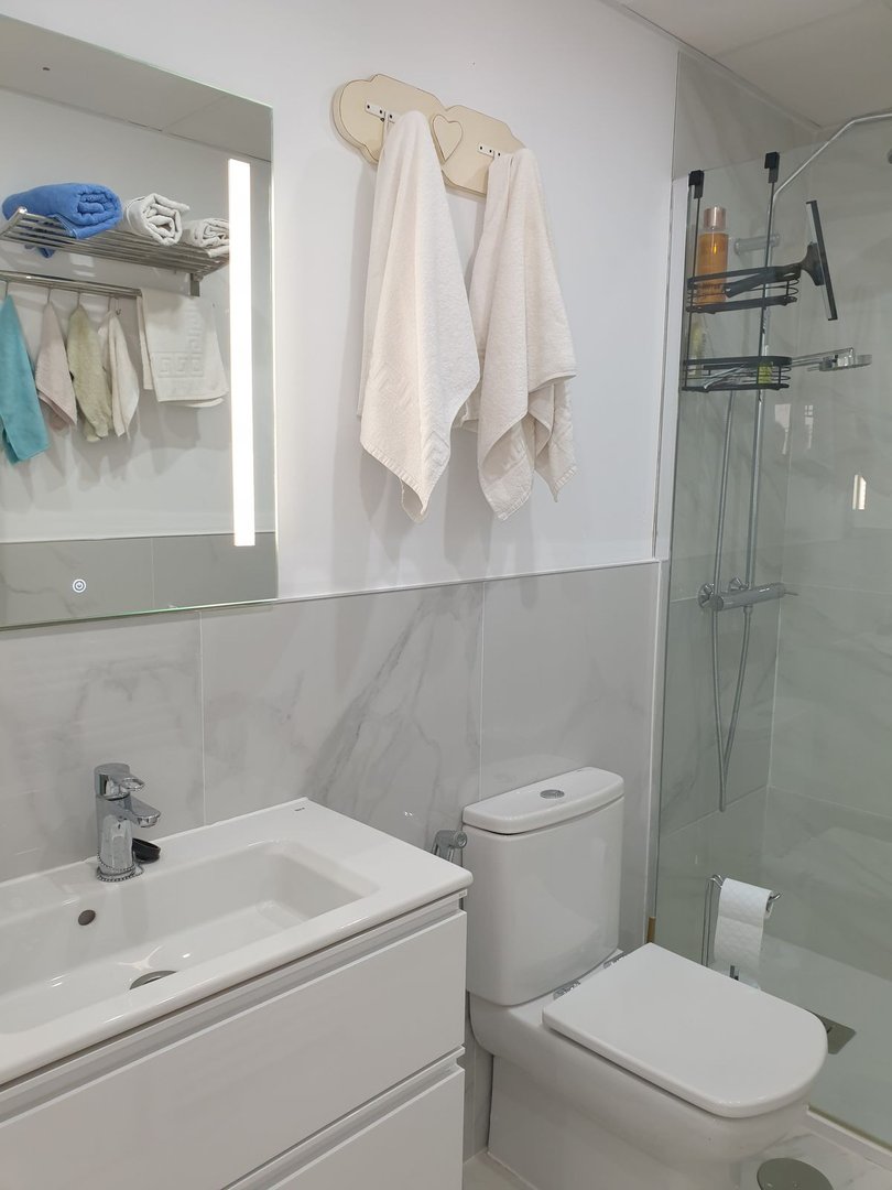 3 Bed Middle Floor Apartment in Fuengirola