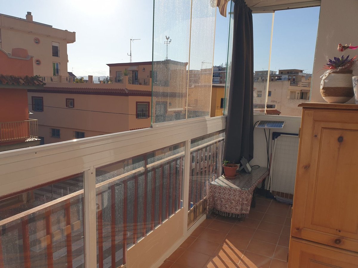 3 Bed Middle Floor Apartment in Fuengirola