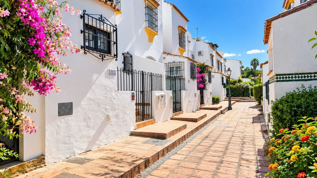 3 Bed Townhouse in Casares Playa