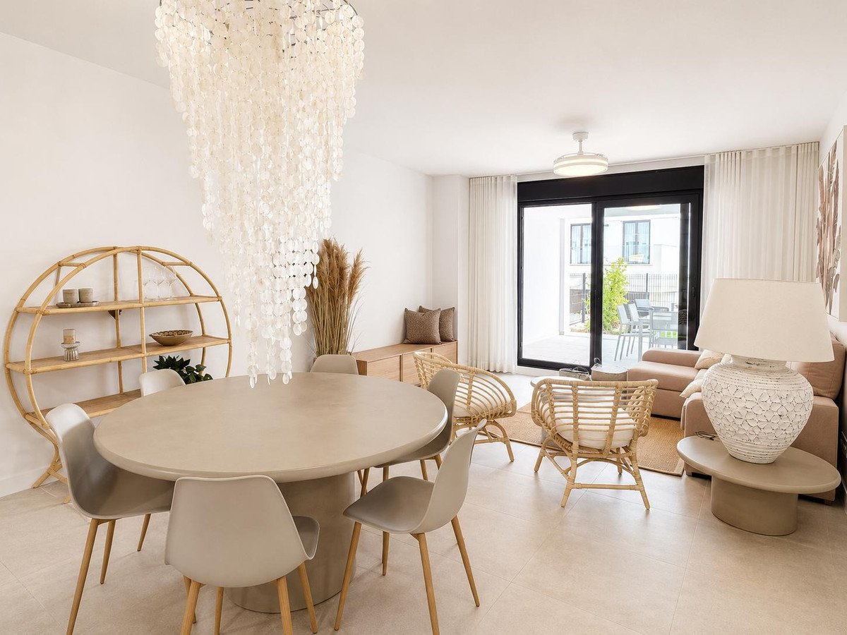 3 Bed Ground Floor Apartment in Estepona