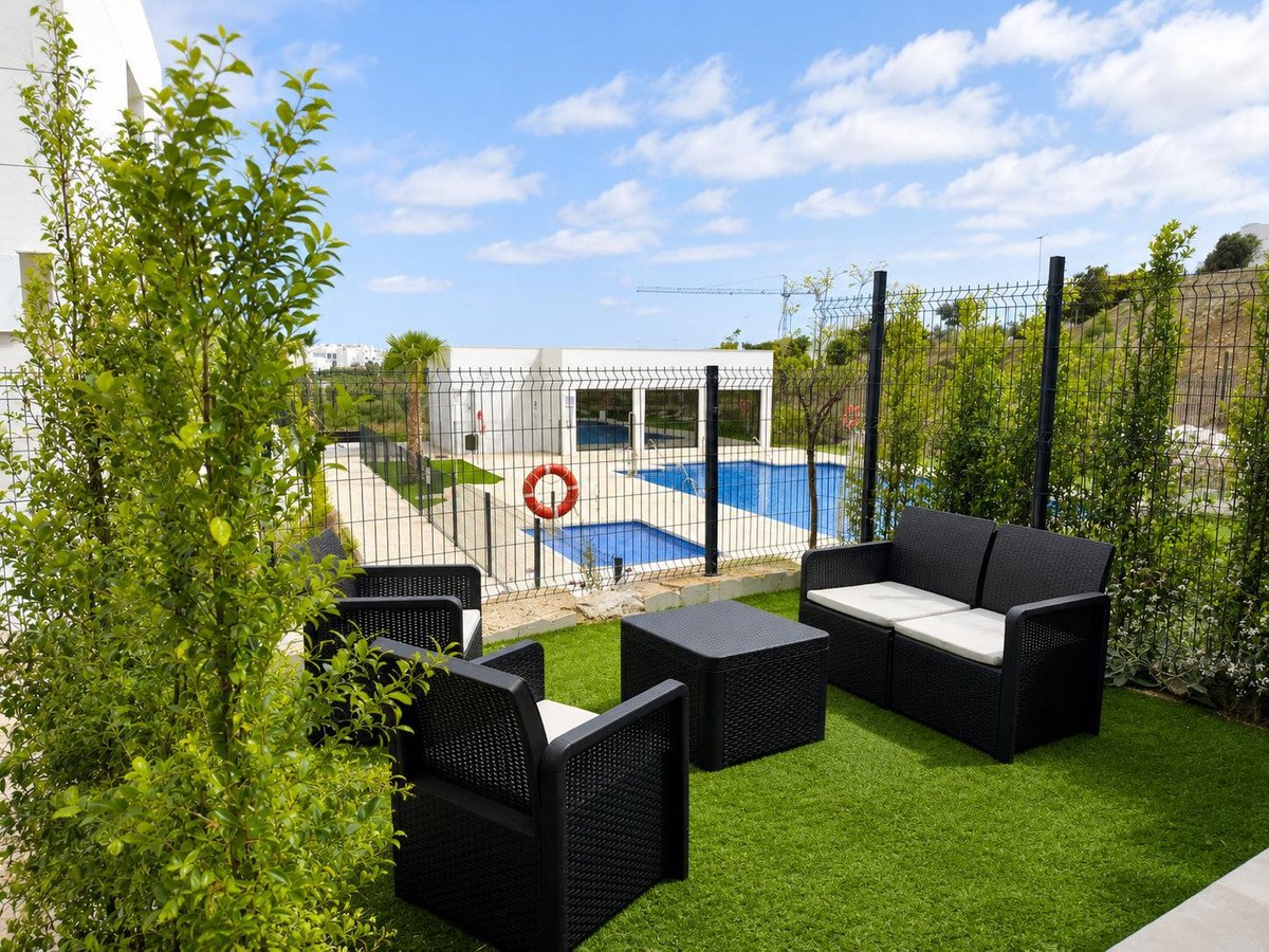 3 Bed Ground Floor Apartment in Estepona