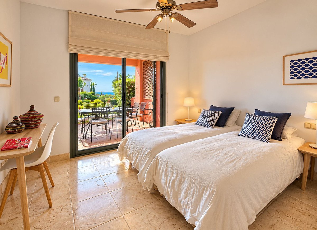3 Bed Ground Floor Apartment in Los Flamingos