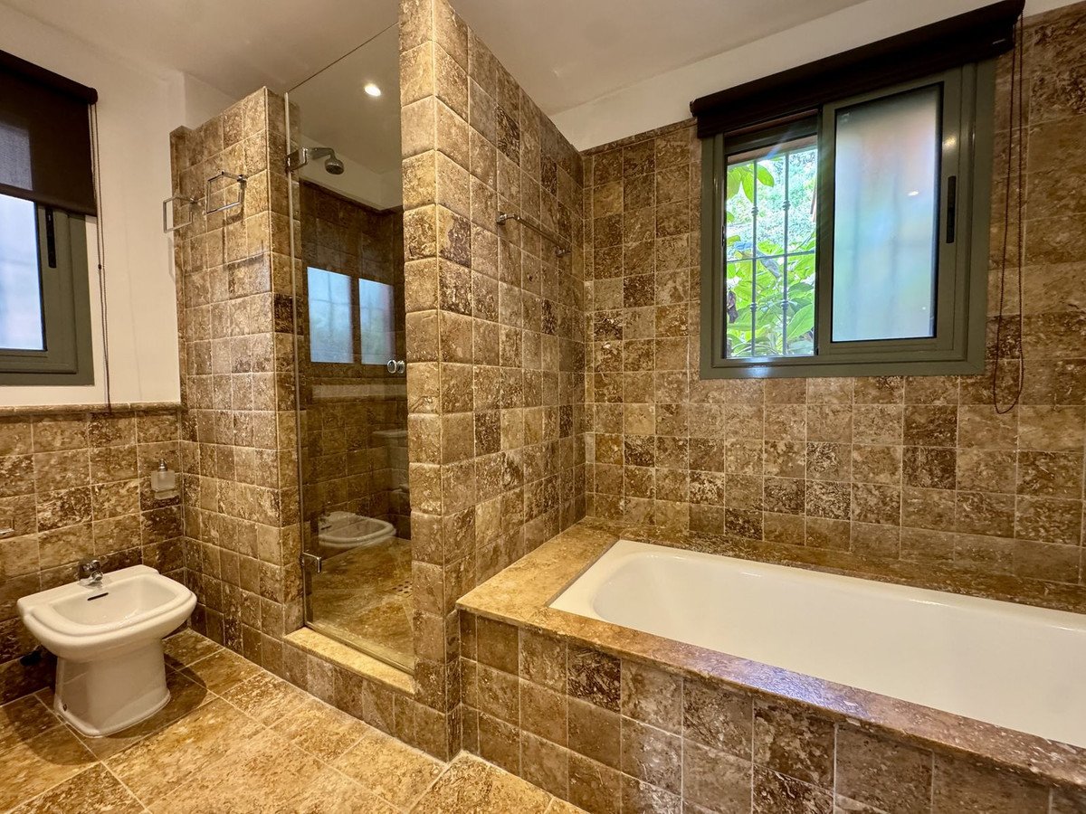 3 Bed Ground Floor Apartment in Los Flamingos
