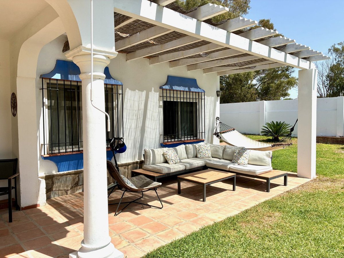 3 Bed Detached Villa in Estepona