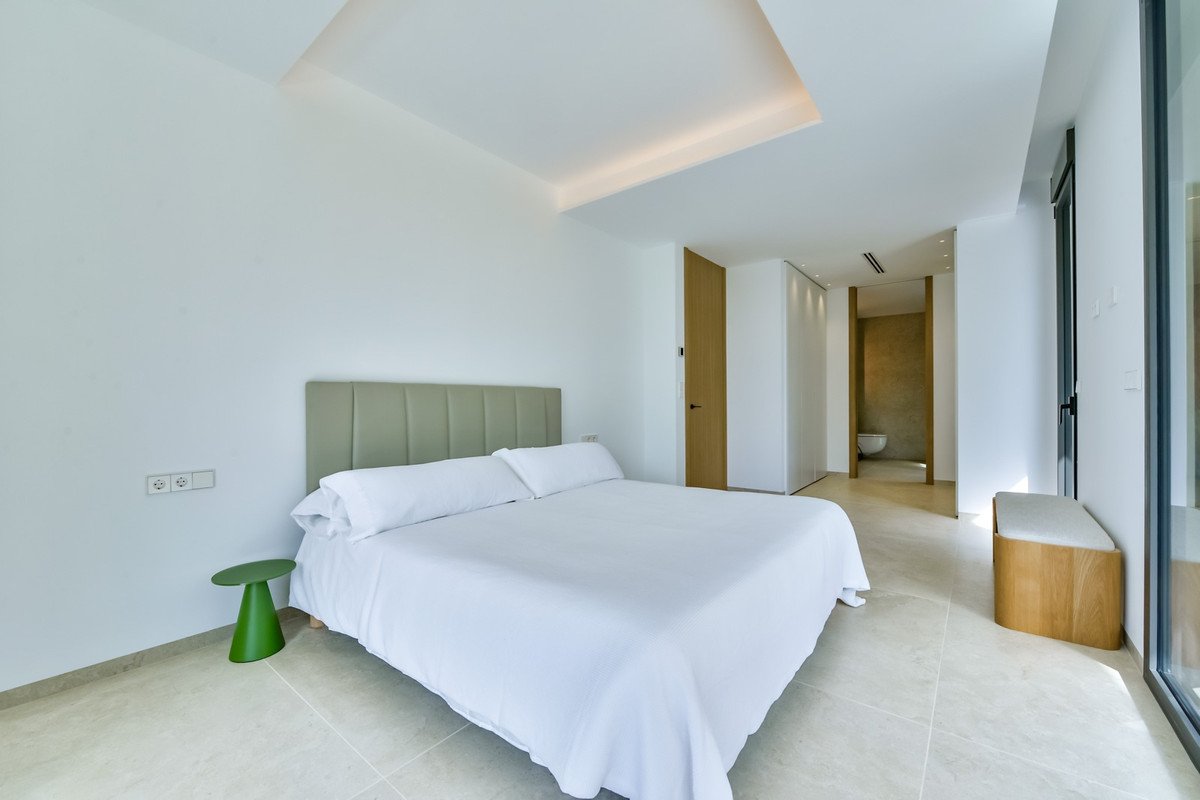 4 Bed Detached Villa in Altea